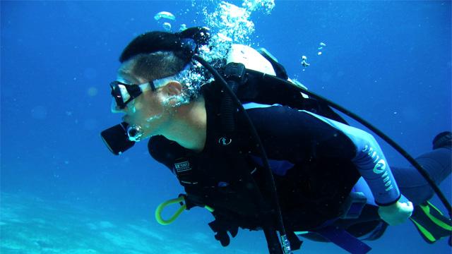 美国阿肯色州两名凶杀嫌疑人越狱 执法部门列为“危险人物”追缉